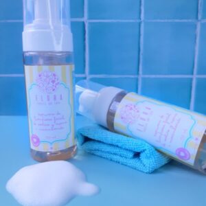 Espuma de Limpieza Facial de Matico, Avena + Niacinamida