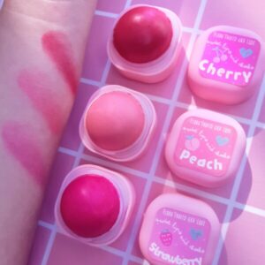 Sweet Lips and Cheeks